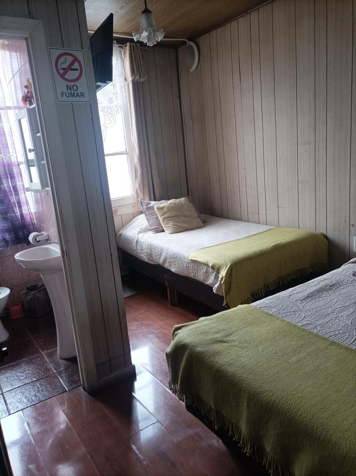 Bed and Breakfast Alojamiento Familiar Rey Punta Arenas Exterior foto
